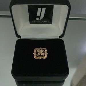 Phi mu fraternity pin